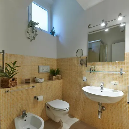 Keys Of Italy - Vittorio Emanuele Ii 247 - Charming And Modern Apartament